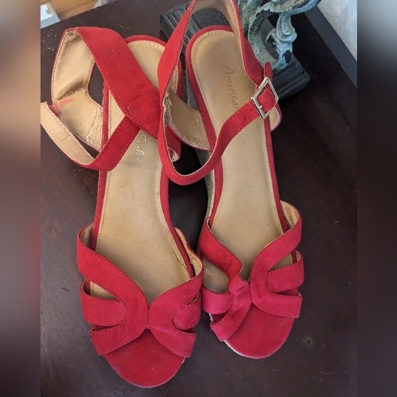 AMERICAN EAGLE Espadrille Wedge Sandals - Picture 3 of 10